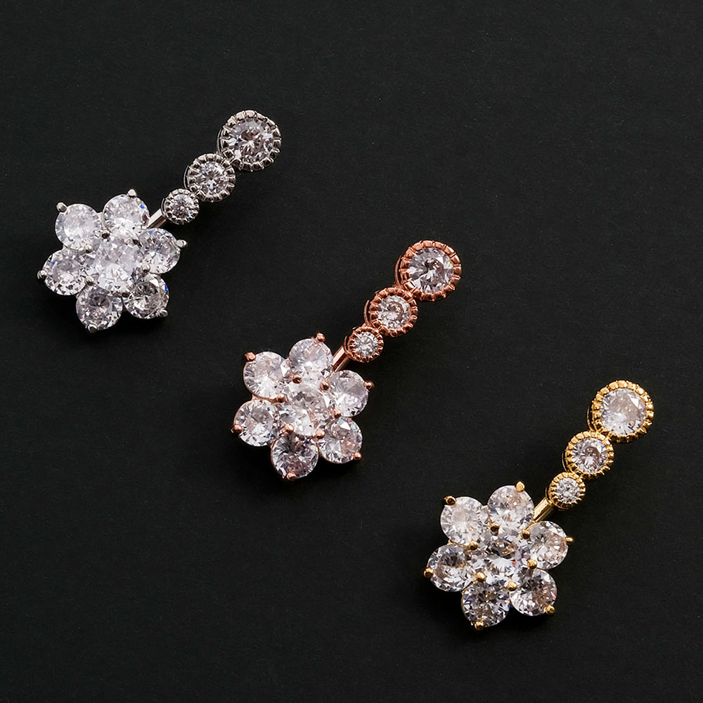 Body Jewelry Urban - แหวนสะดือสแตนเลส รูปทรงกลีบดอกไม้เรขาคณิตแบบอสมมาตร ป้องกันการแพ้ ประกายเพชร แฟชั่นสุดฮิตในเมือง