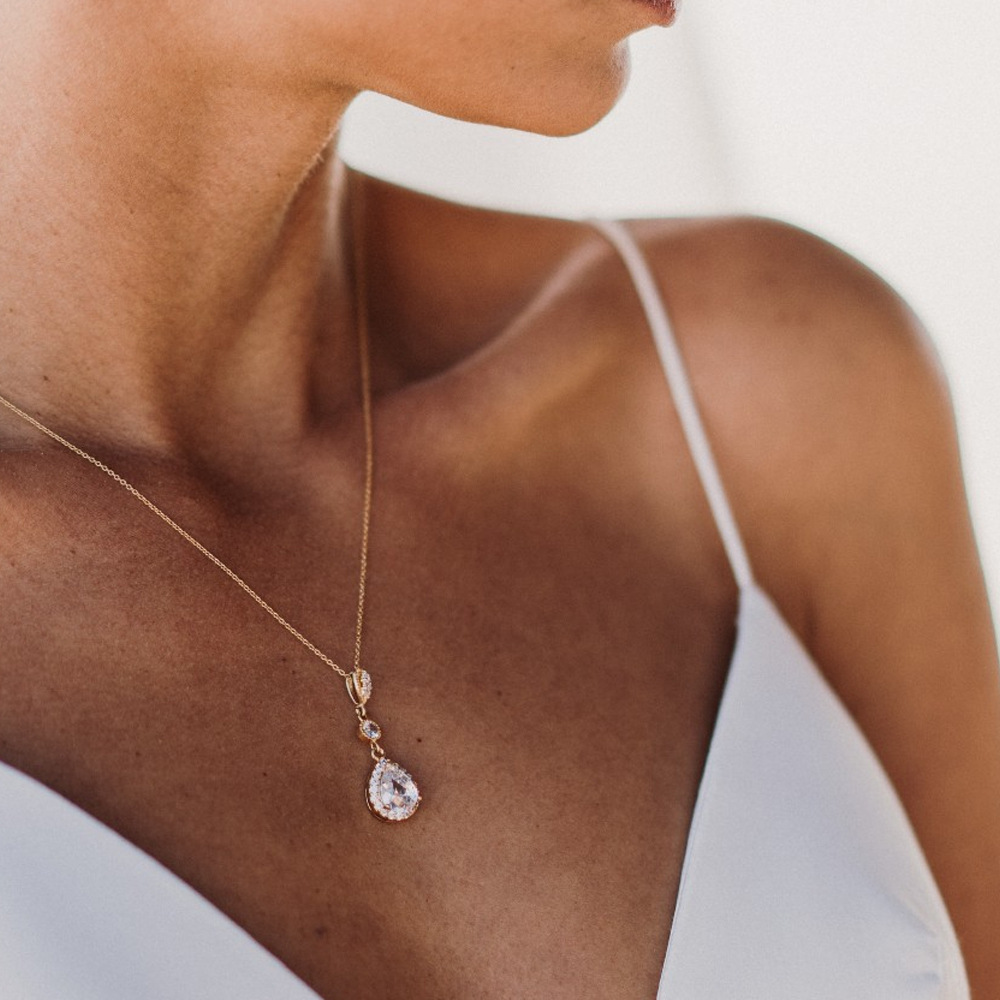 สร้อยคอคริสตัลรูปหยดน้ำประดับเ - Body Jewelry For Backless Dress บทวิจารณ์และราคา