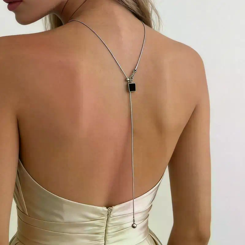 สร้อยคอไข่มุกประดับเพชรระยิบระ - Body Jewelry For Backless Dress บทวิจารณ์และราคา