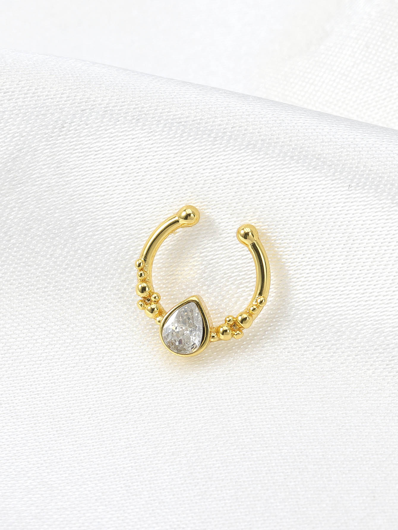 แหวนจมูกปลอมรูปเกือกม้าทำจากสเ - Body Jewelry Nose Ring บทวิจารณ์และราคา